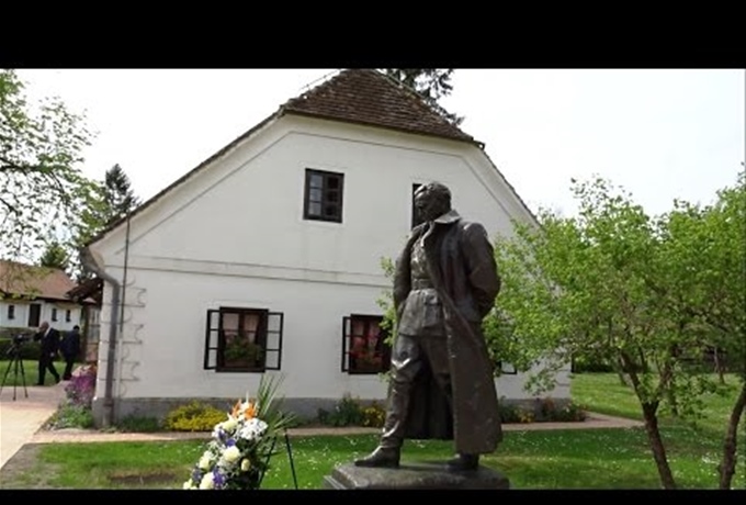 Kratak indijski video o Kumrovcu